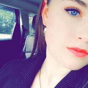 Meet your Posher, Kaylee